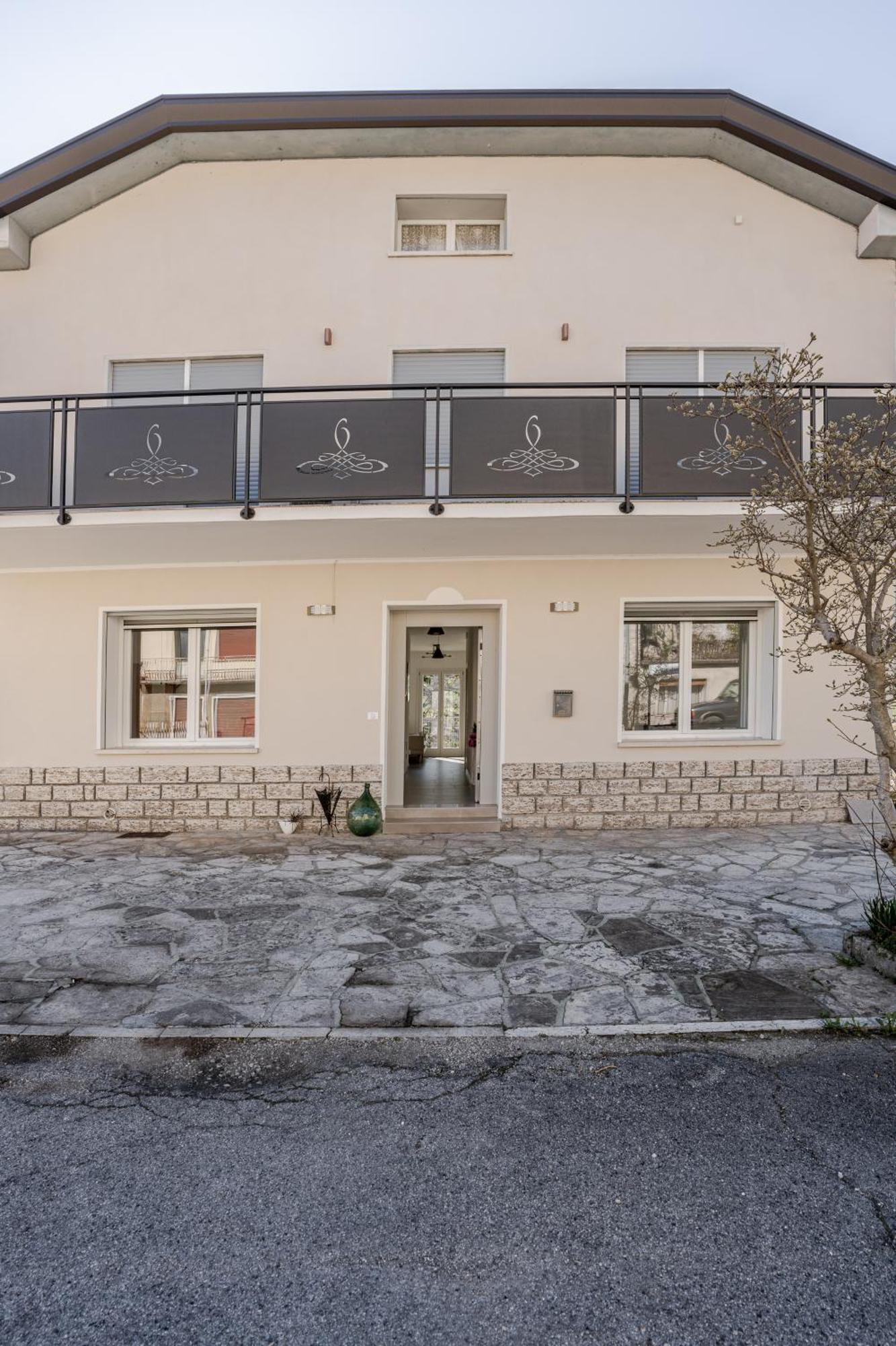 Ferienwohnung Palazzo Vittoria Alata Vittorio Veneto Exterior foto